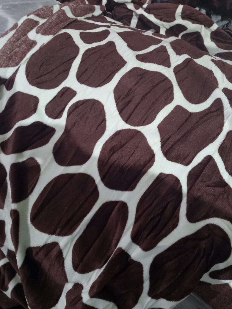 Premium AC Fleece Blankets – Ultra Soft & Warm | Single & Double Bed