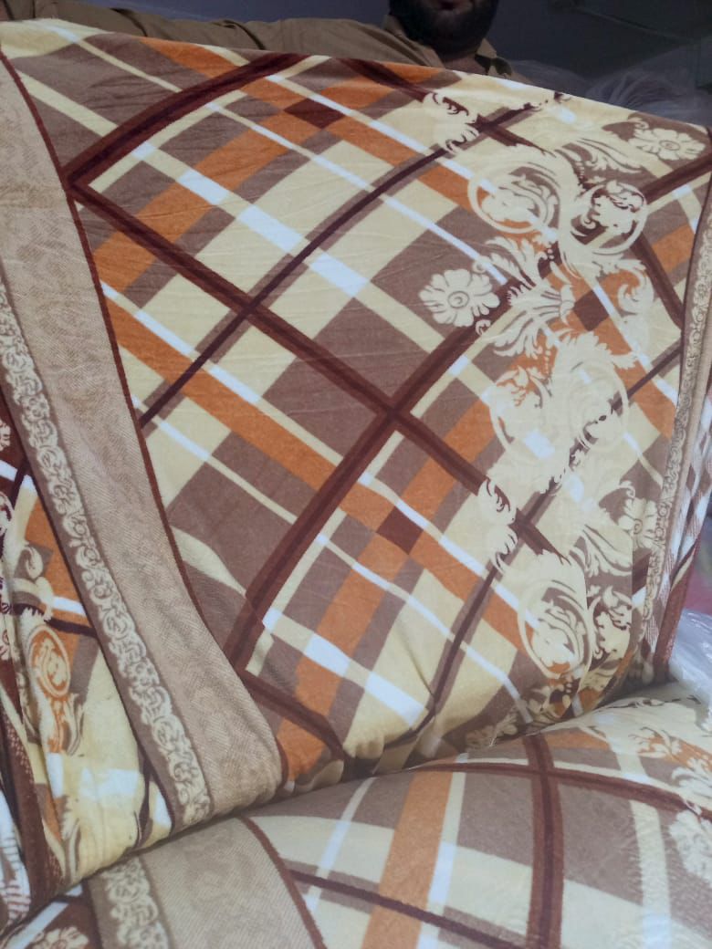 Premium AC Fleece Blankets – Ultra Soft & Warm | Single & Double Bed